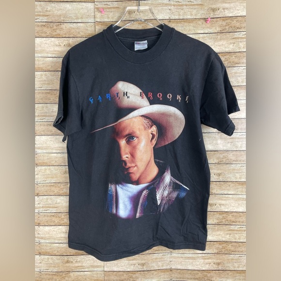 Vintage Single Stitched T-Shirt  GARTH BROOKS 90s Sz Med - Picture 1 of 4